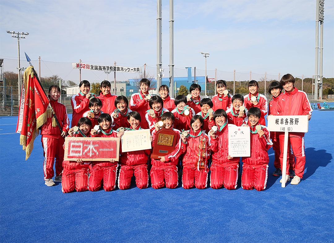 Senbatsu-Women_2020-Win_pic01